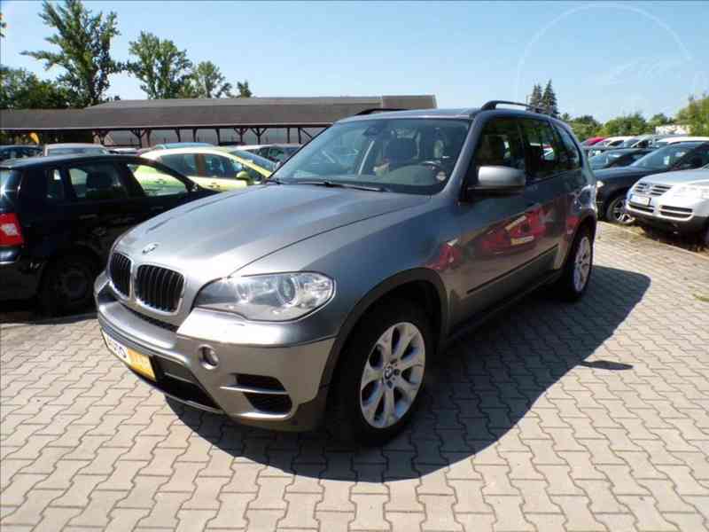 BMW X5 3,0 30D XDRIVE,AUTOMAT,TAŽNÉ ZAŘ. na 3.500 Kg - foto 2
