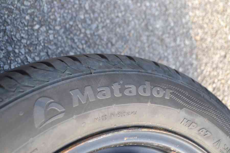 Letní skoro NOVÁ kola Š.Fabia/Roomster/VW Polo-195/55R15. - foto 18