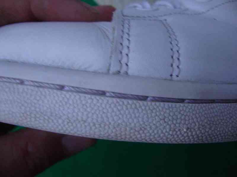 Boty tenisky Adidas bílé STAN SMITH bílé vel.44 pěkný stav - foto 12