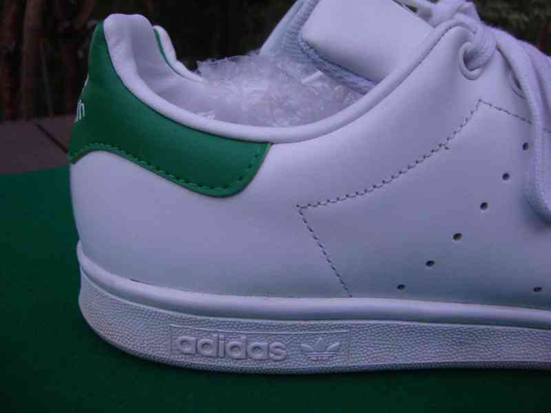 Boty tenisky Adidas bílé STAN SMITH bílé vel.44 pěkný stav - foto 3