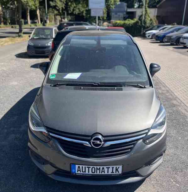 Opel Zafira 1,6i C Business AUT benzín 125kw - foto 5