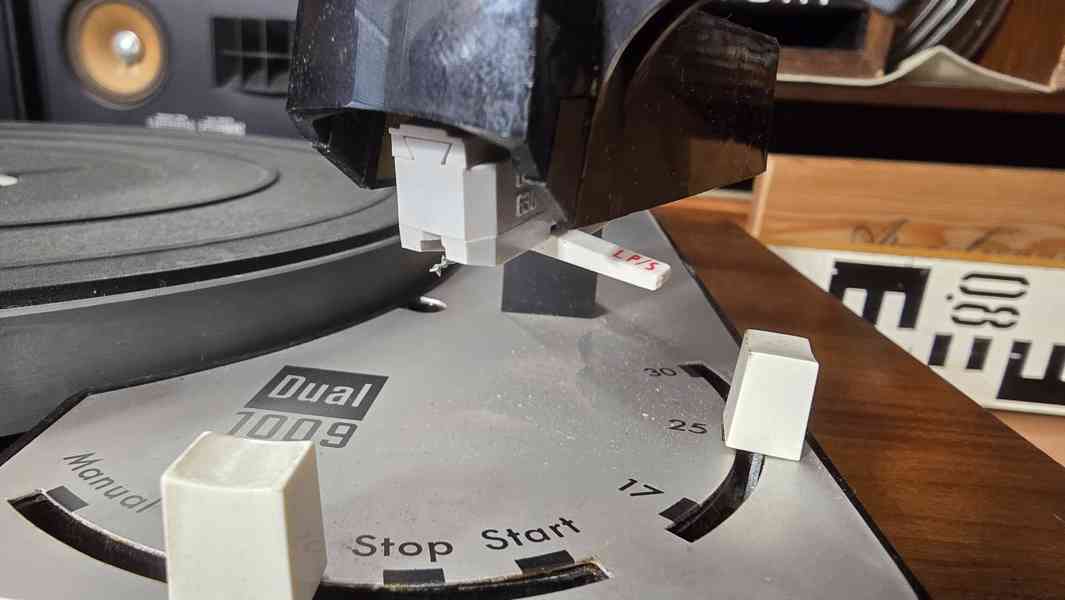 Gramofon Dual 1009 čtyřrychlostní 16-33-45-78 ot. - foto 6