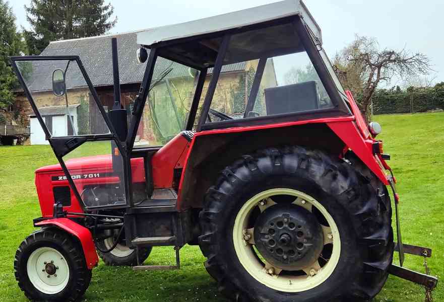 Traktor Zetor 7011 - foto 2