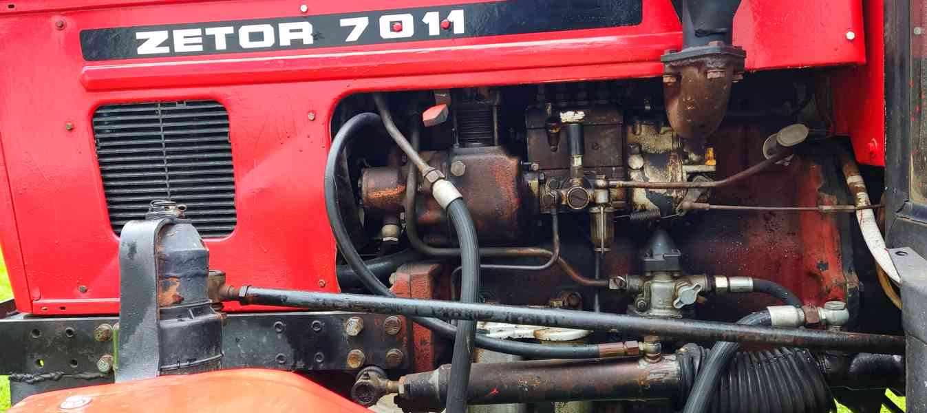 Traktor Zetor 7011 - foto 8