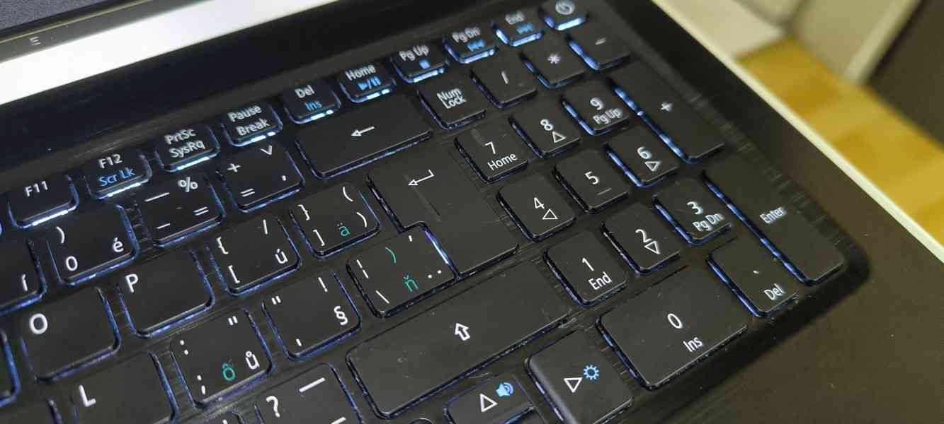 Notebook Acer Aspire A515-51 series - foto 4