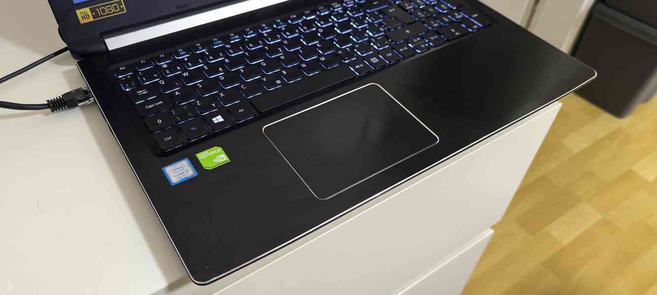 Notebook Acer Aspire A515-51 series - foto 2