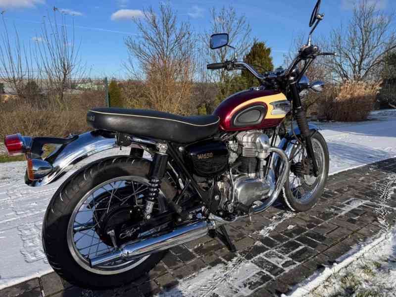 Kawasaki W 650 - foto 2