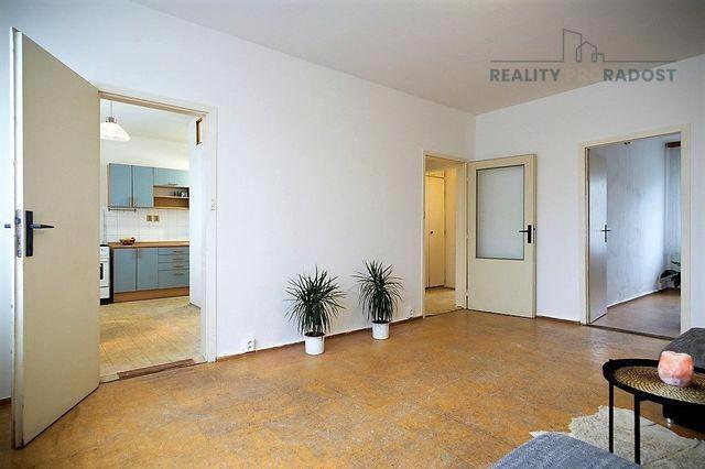 Prodej bytu 4+1, 84 m2, s lodžií a sklepem, ul. Dlouhá, Olomouc - Lazce. - foto 2