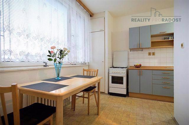 Prodej bytu 4+1, 84 m2, s lodžií a sklepem, ul. Dlouhá, Olomouc - Lazce. - foto 3