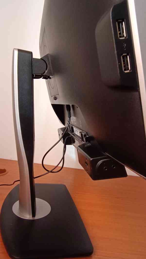 Monitor Dell UltraSharp U2312HM s Dell AX510 Sound Speaker - foto 3
