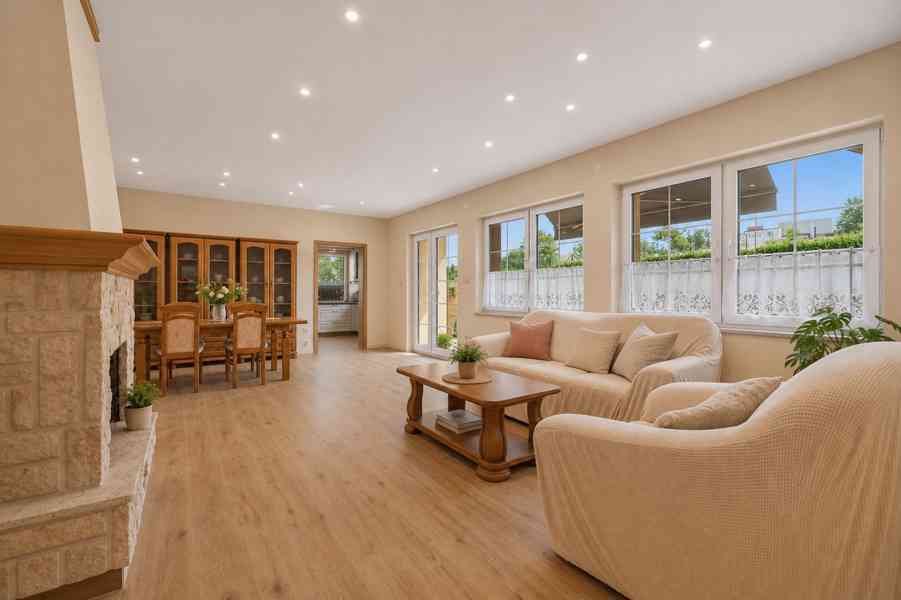 Prodej domu 344 m2, Dolní Lhota - foto 6